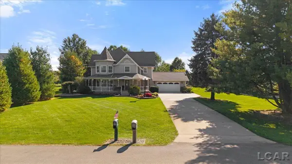 4207 Crescent View Drive, Tecumseh, MI 49286