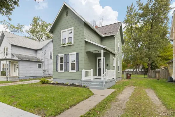 1113 E Hunt Street, Adrian, MI 49221