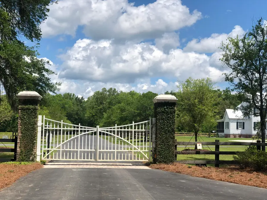 16 Leaning Oak Lane, Ravenel, SC 29470 - Image #3