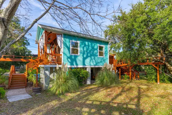 213 E Cooper Avenue, Folly Beach, SC 29439