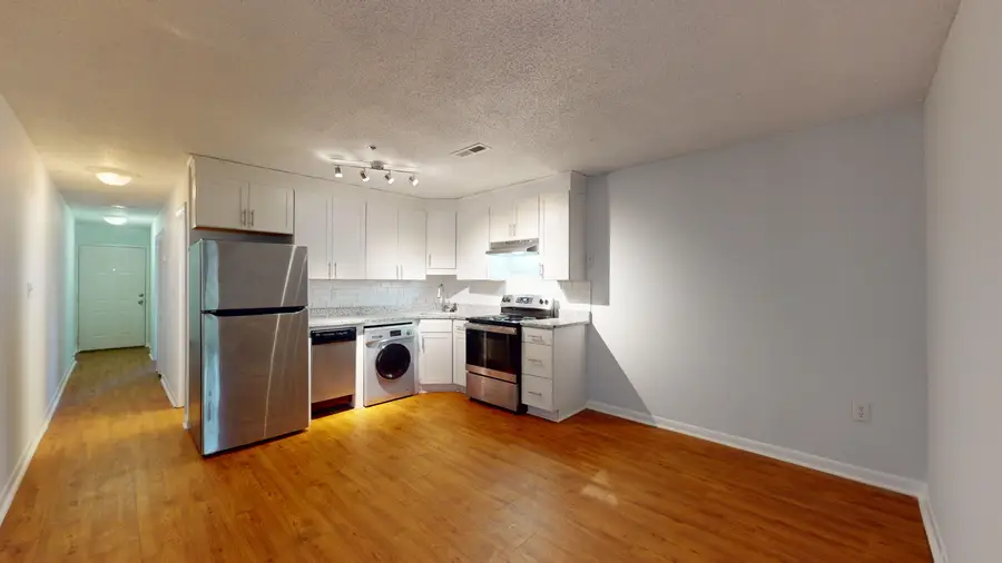 40 Bee Street #111, Charleston, SC 29403 - #3