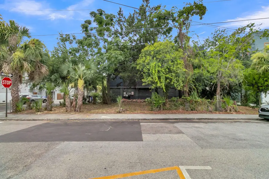 66 Cooper Street, Charleston, SC 29403 - Image #3