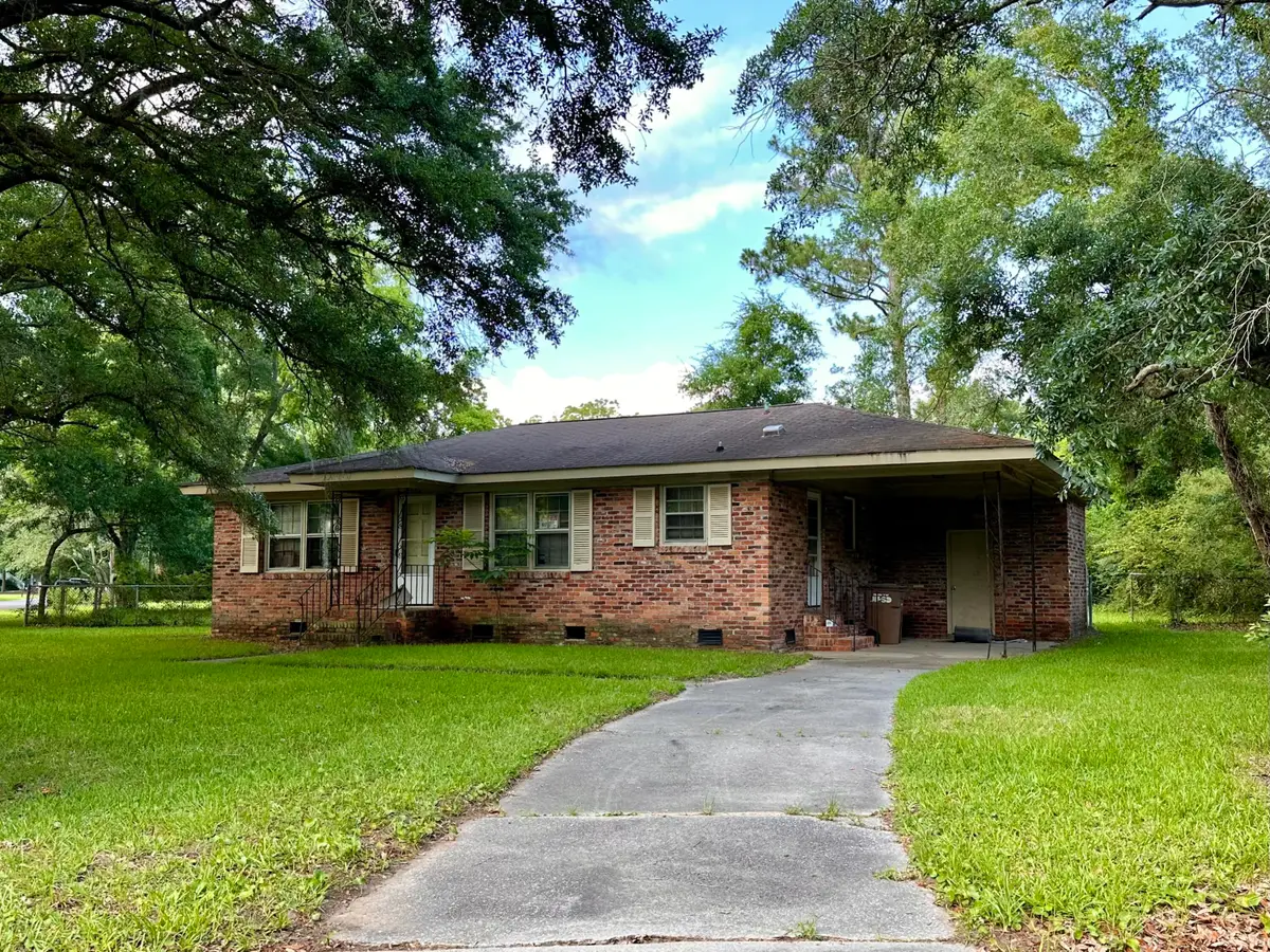 1236 Midvale Avenue, Charleston, SC 29412 - Image #1
