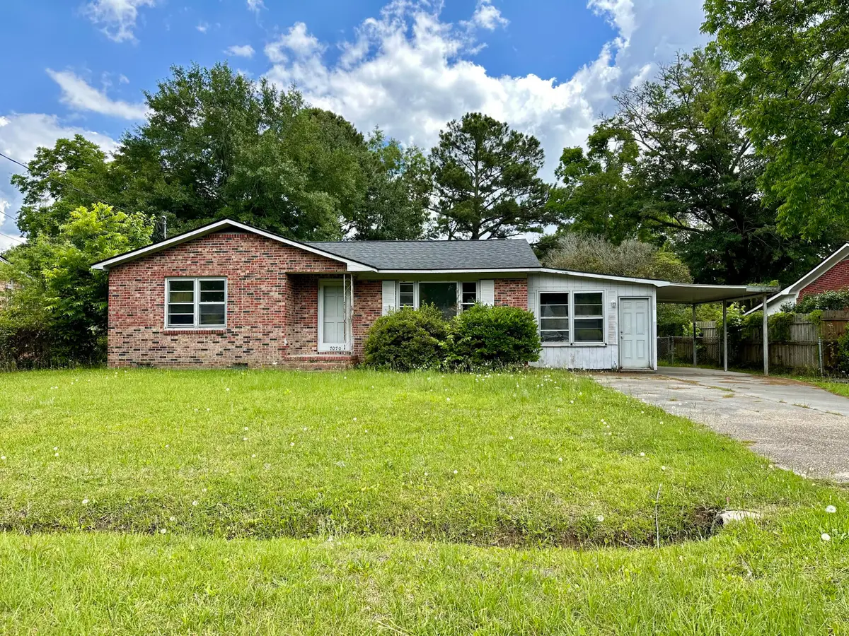 7070 N Kenwood Drive, North Charleston, SC 29406 - #1
