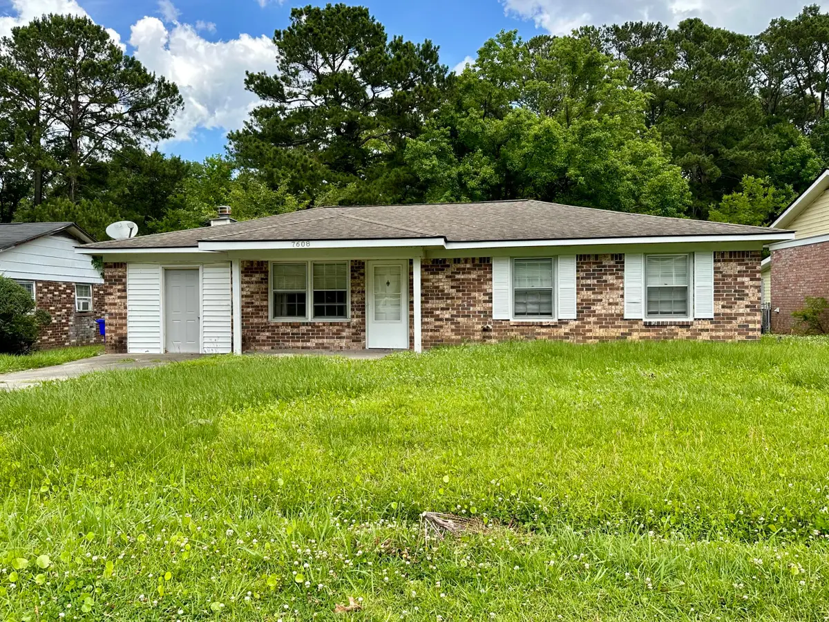 7608 Crossgate Boulevard, North Charleston, SC 29420 - #1