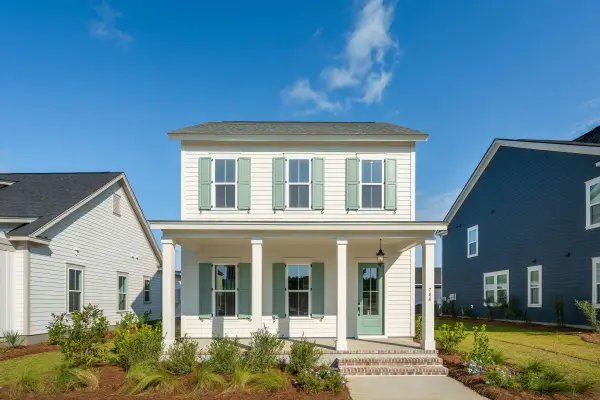 744 Blueway Avenue, Summerville, SC 29486