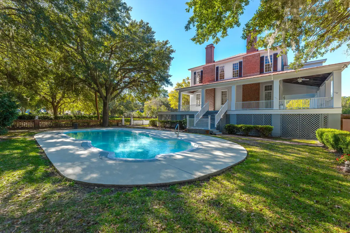 927 Fishburne Road, Pinopolis, SC 29469 - Image #1