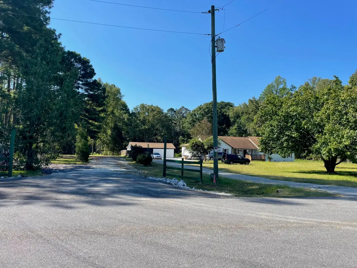 127 Gen Estates Lane, Summerville, SC 29486 - Image #1