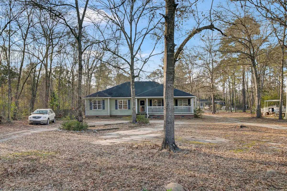 223 Fox Field Road, Walterboro, SC 29488 - Image #1