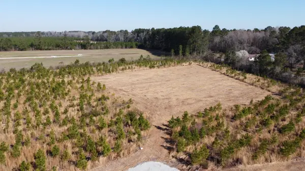 9 Hwy 6, Cross, SC 29436