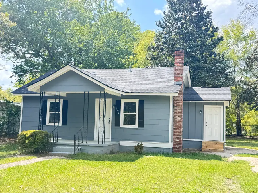 109 Alexander Street, Walterboro, SC 29488 - #3