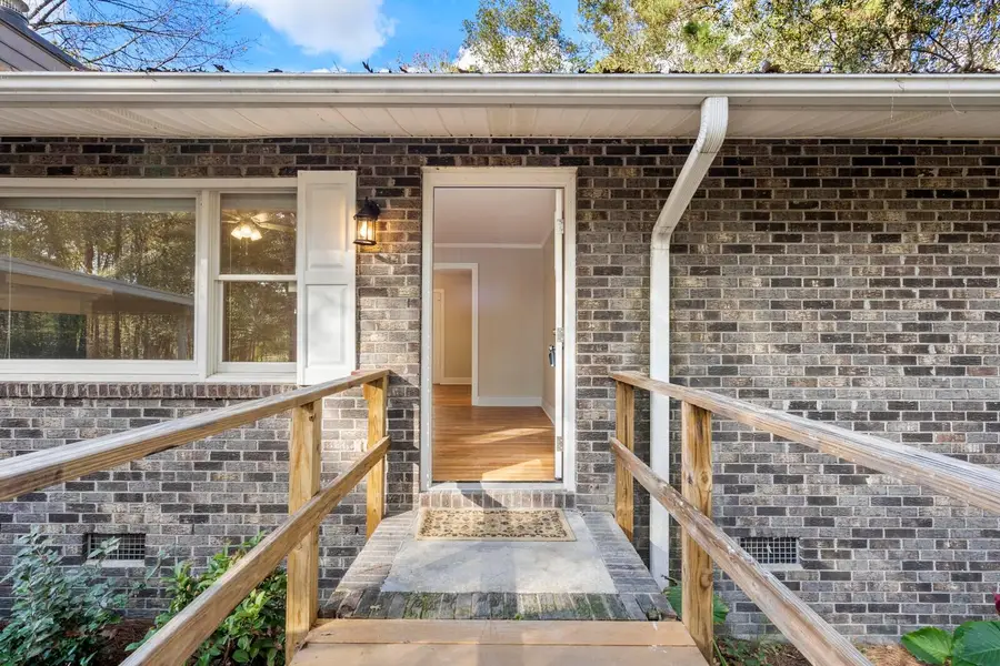 298 Summerset Lane, Summerville, SC 29483 - Image #3