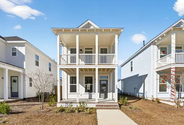 708 Rumbling Leaf Lane, Summerville, SC 29486