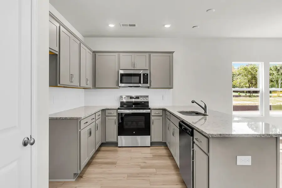 1001 Par Three Court, Manning, SC 29102 - #3