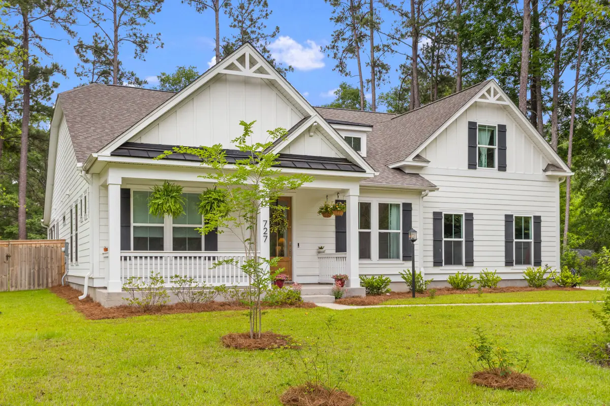 727 Hodge Road, Summerville, SC 29483 - Image #1