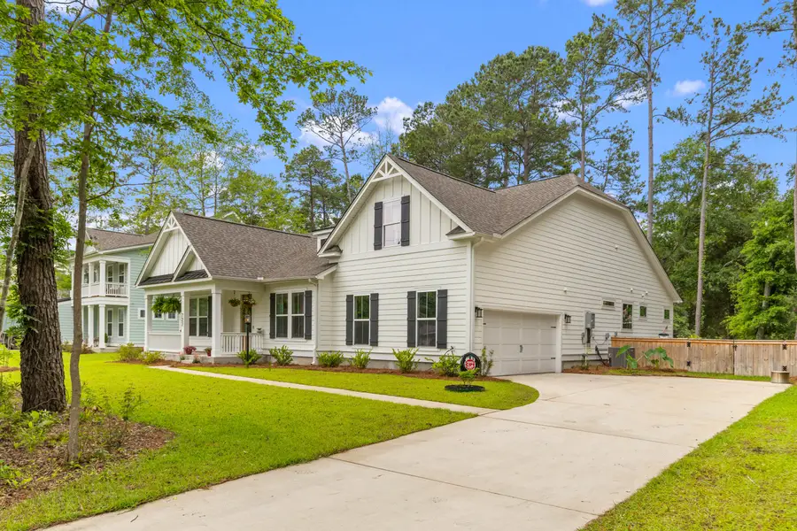 727 Hodge Road, Summerville, SC 29483 - Image #2