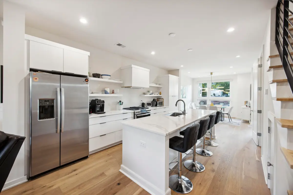 14 F Street #B, Charleston, SC 29403 - Image #1