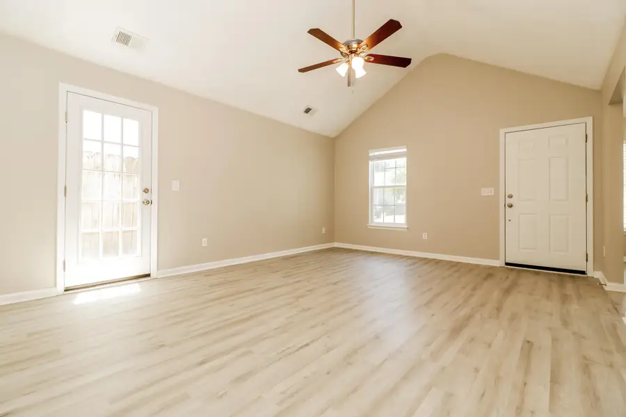 258 Trickle Drive, Summerville, SC 29483 - Image #3