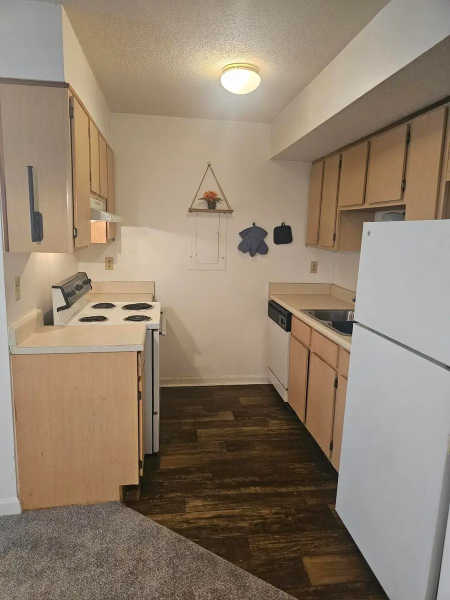 2494 Etiwan Avenue #9-D, Charleston, SC 29414 - Image #3