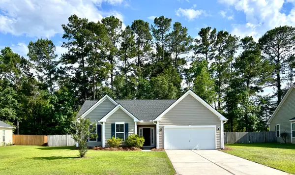 3006 Central Ring Court, Ridgeville, SC 29472