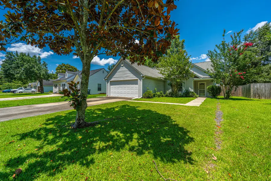 207 Apache Drive, Summerville, SC 29483 - Image #3