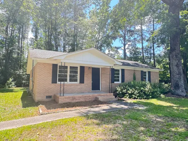 114 Madison Street, Walterboro, SC 29488