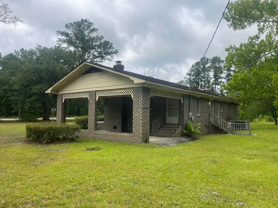 379 Chestnut Road, Walterboro, SC 29488 - #3
