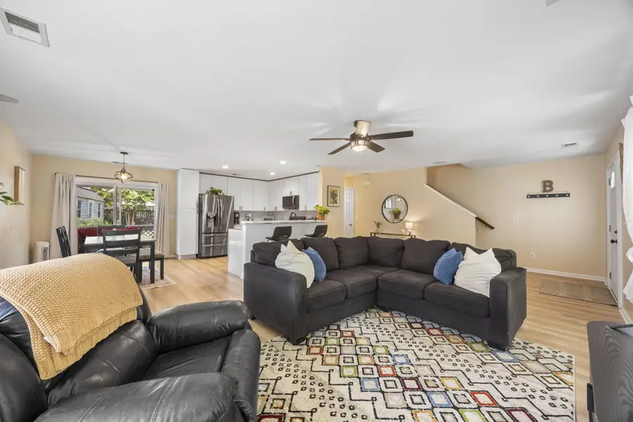 102 Sugarplum Drive, Summerville, SC 29485 - Image #3