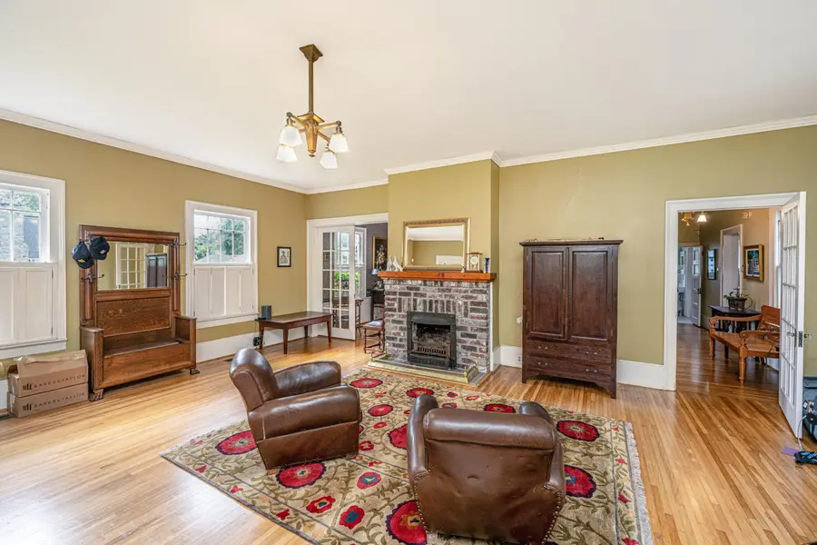 401 Johnston Street, Saint George, SC 29477 - #2