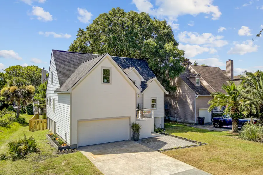 695 Gate Post Drive, Mount Pleasant, SC 29464 - Image #2