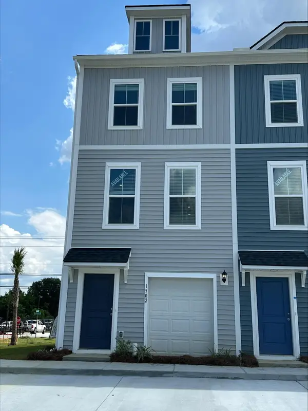 4633 Forest Hills Drive #1502, North Charleston, SC 29418