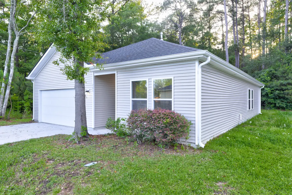 205 W Pine Street, Summerville, SC 29485 - Image #1