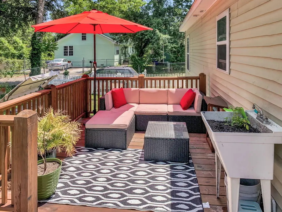 916 Hillsboro Drive, Charleston, SC 29407 - Image #3