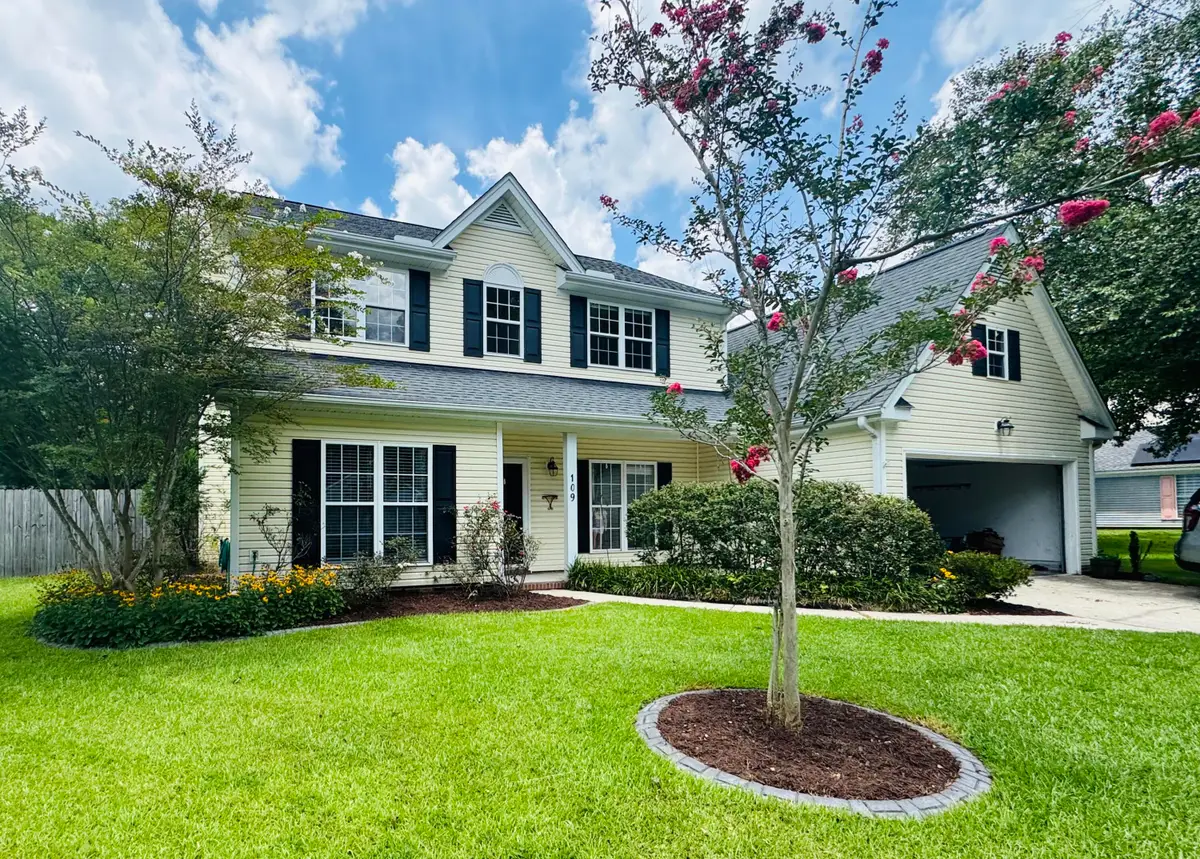 109 Thomaston Avenue, Summerville, SC 29485 - Image #1