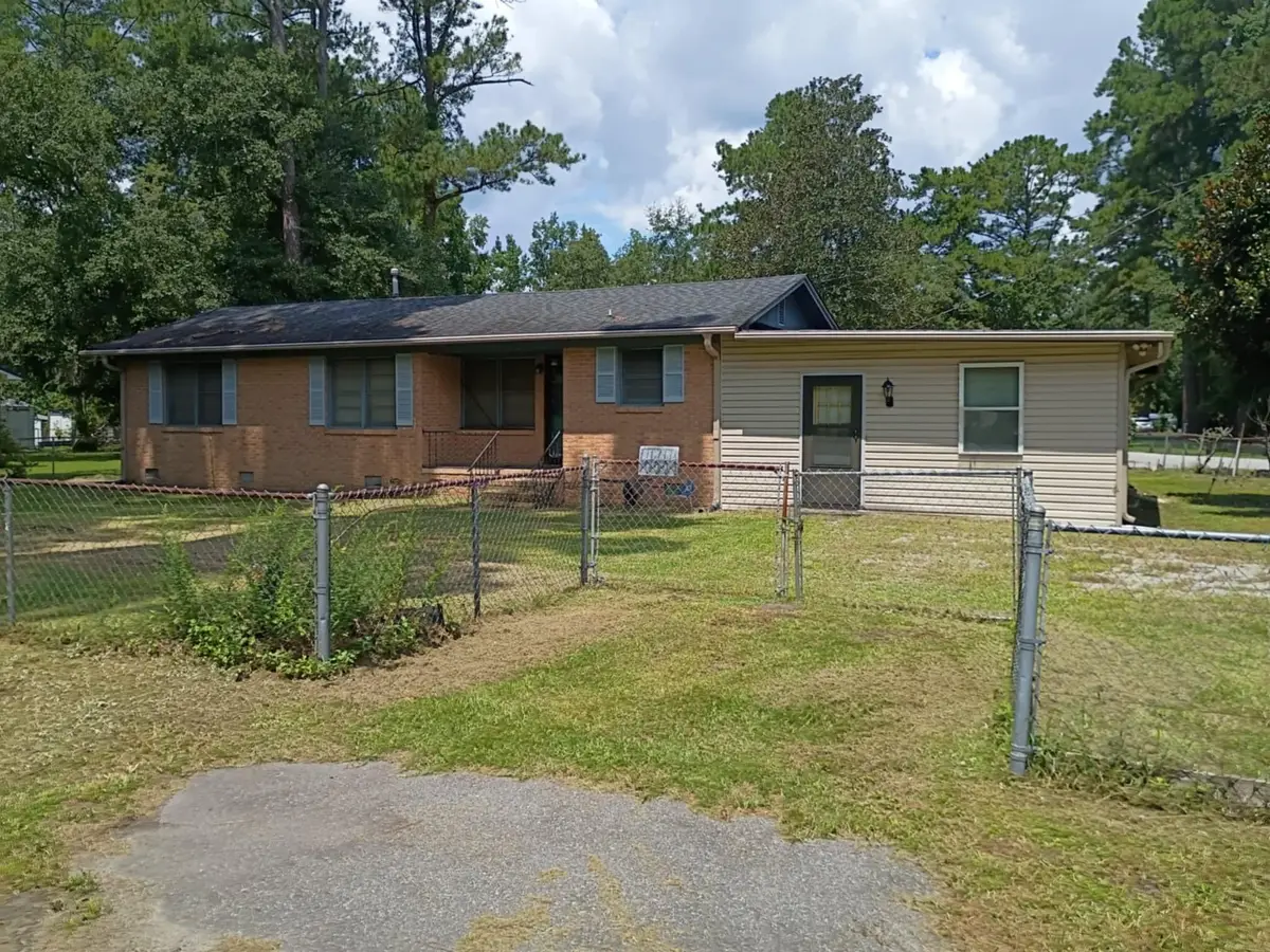 107 Gadsden Loop, Walterboro, SC 29488 - #1