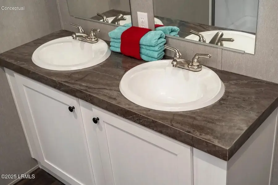 Address Withheld By Seller, Ridgeland, SC 29936 - Image #2