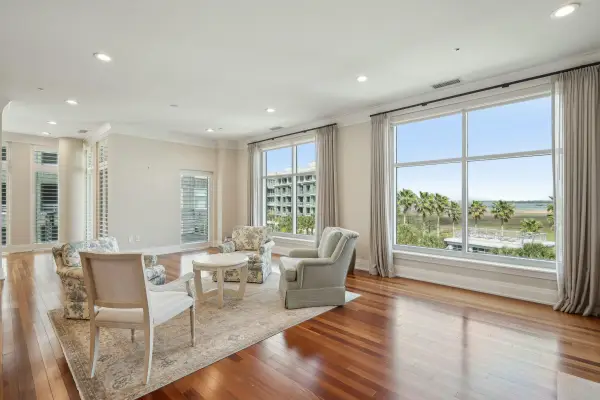 341 Cooper River Drive, Mount Pleasant, SC 29464