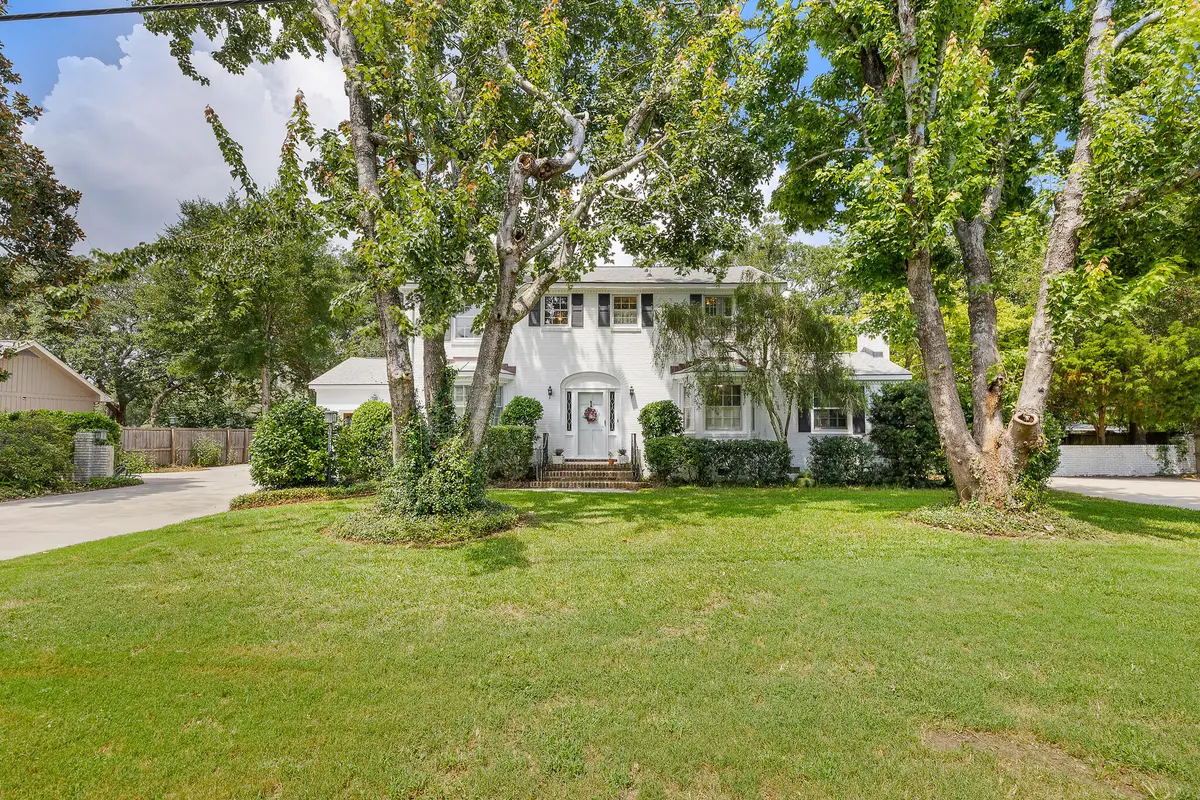 1026 Fort Sumter Drive, Charleston, SC 29412 - Image #1