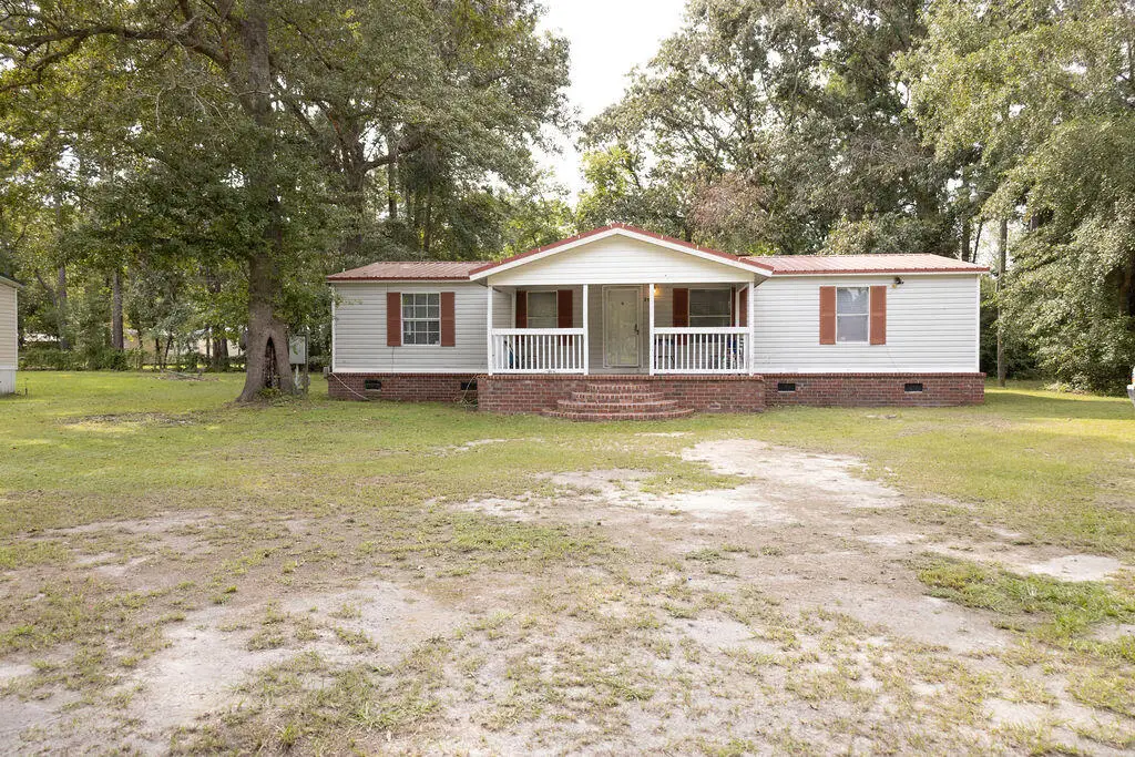 206 Belfast Lane, Walterboro, SC 29488 - #1