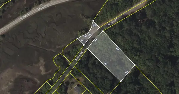 21 Tombee Road, Saint Helena Island, SC 29920