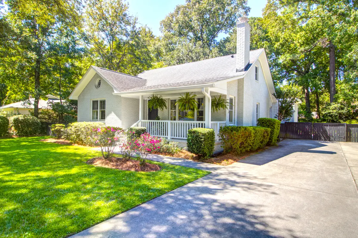 451 Cheves Drive, Charleston, SC 29412 - Image #1