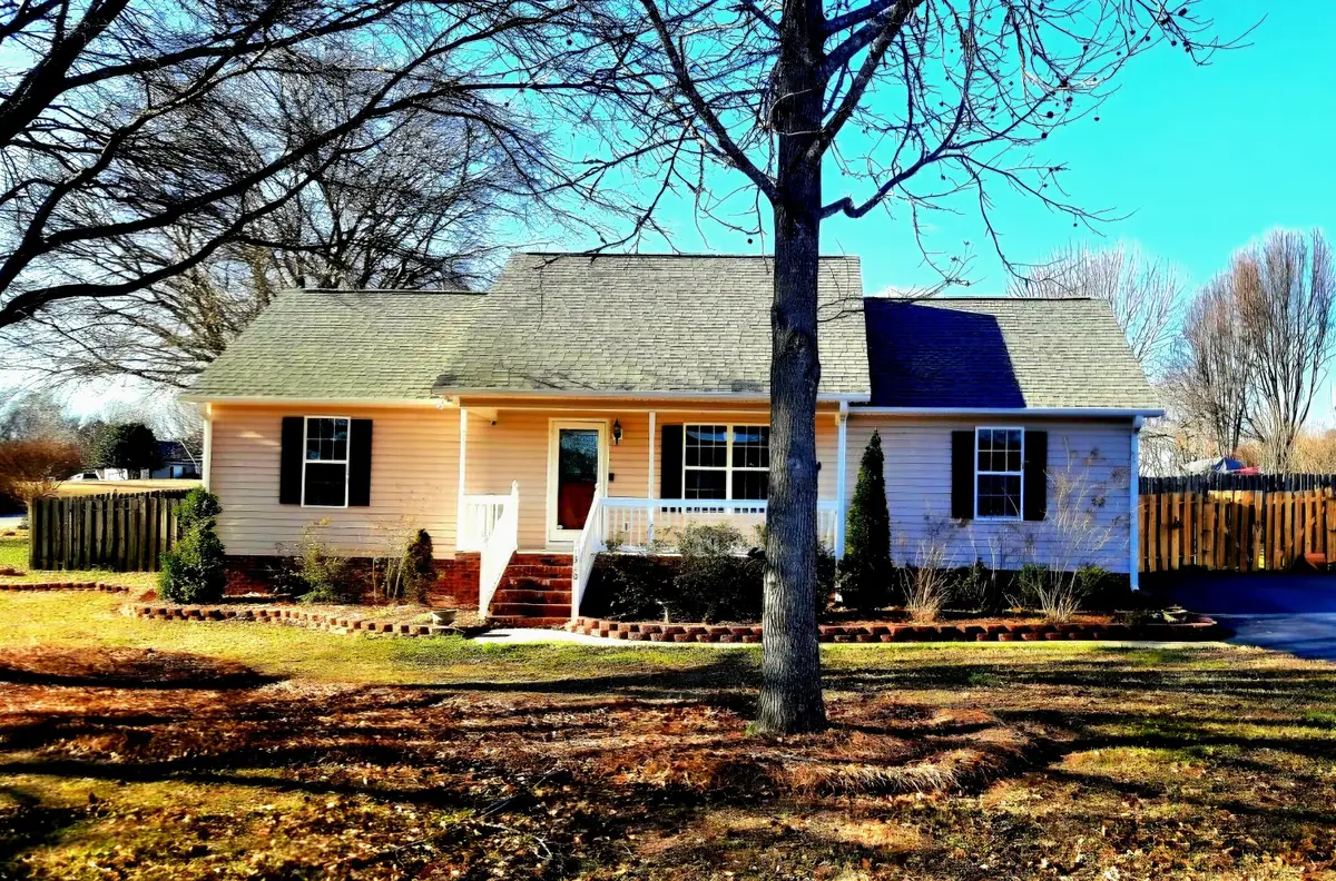 310 Templeton Drive, Spartanburg, SC 29306 - Image #1