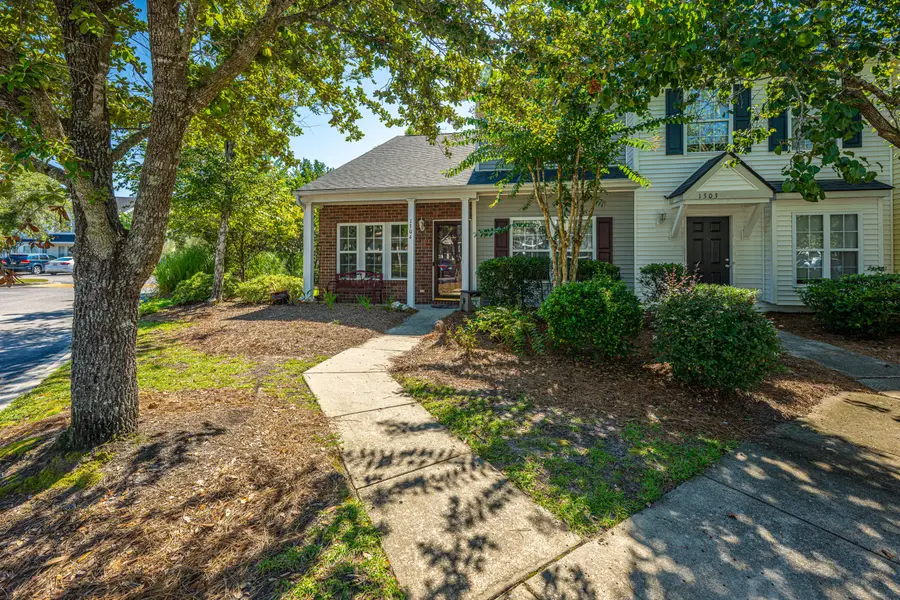1304 Elm Hall Circle, Summerville, SC 29483 - Image #2