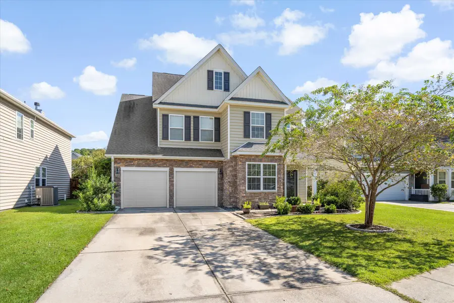 225 Berwick Drive, Summerville, SC 29483 - Image #3