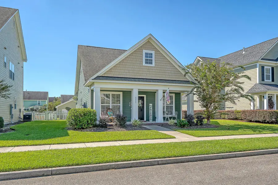 111 Foxglove Avenue, Summerville, SC 29483 - #2