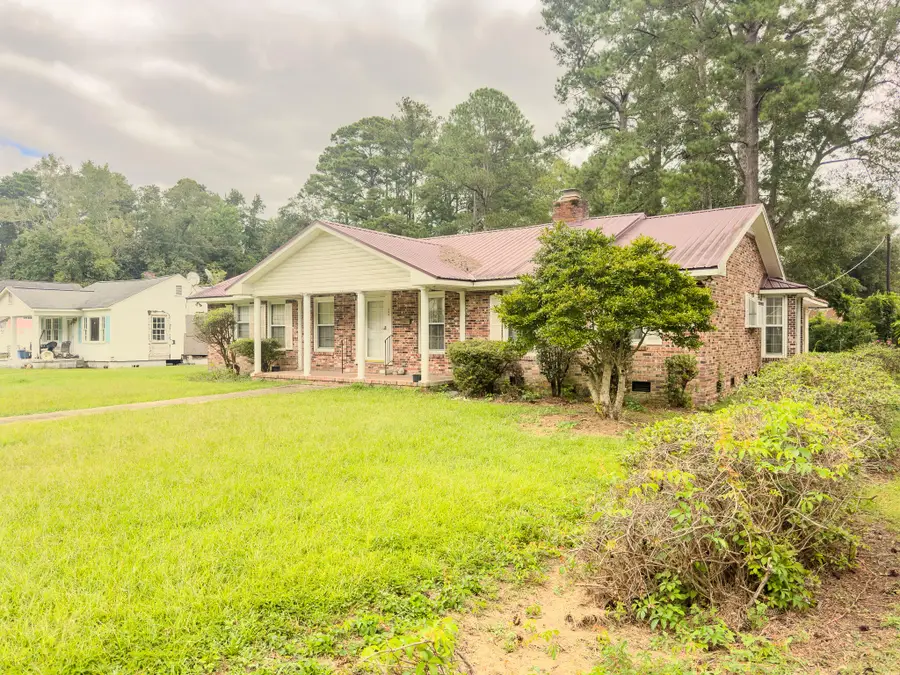 109 Quaker Street, Saint George, SC 29477 - #2