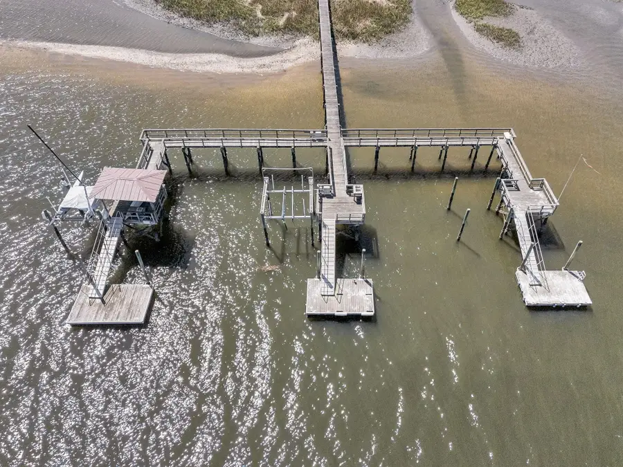 2296 Beckenham Drive, Mount Pleasant, SC 29466 - Image #2