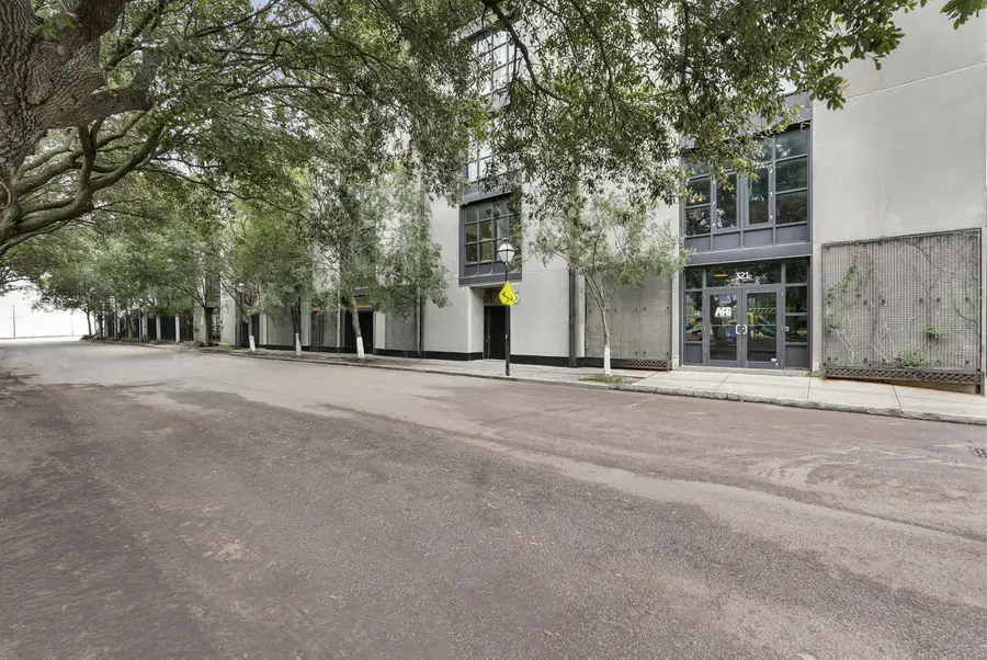 1 Cool Blow Street #323, Charleston, SC 29403 - #3