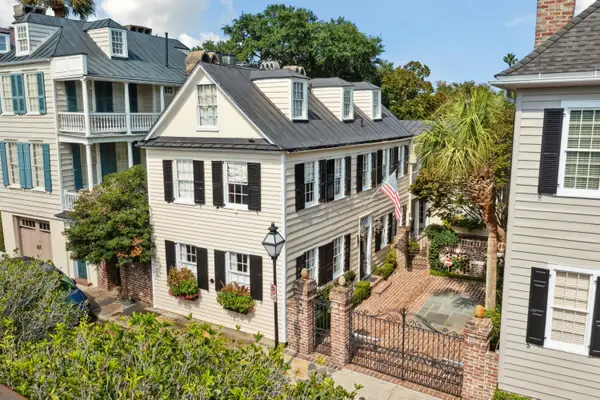 32 Church Street, Charleston, SC 29401