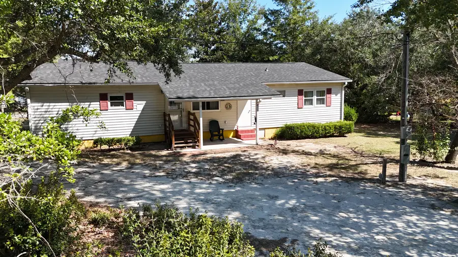 409 Belvedere Drive, Eutawville, SC 29048 - #3